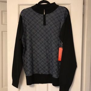Men’s NWT Large lightweight sweater.